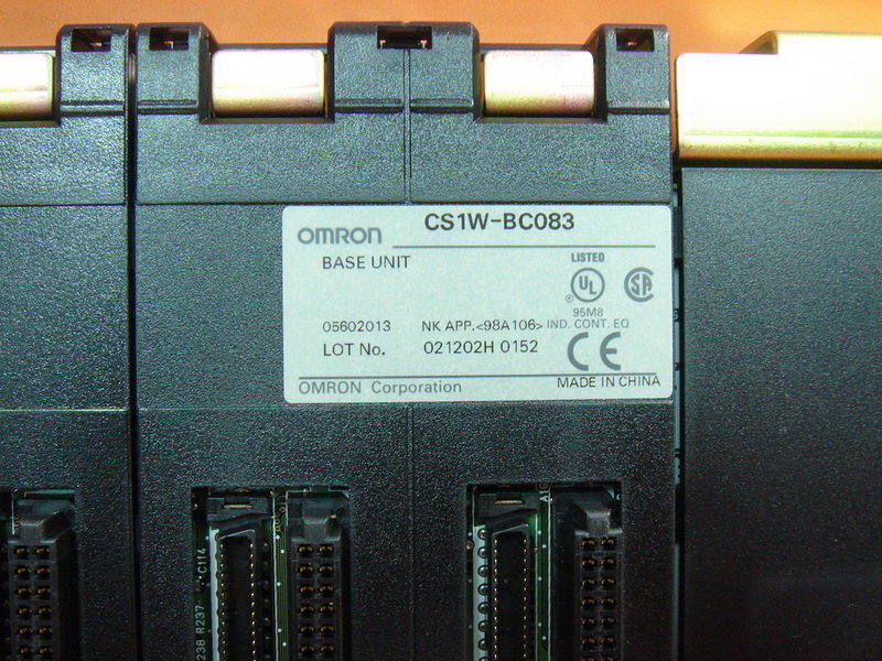 OMRON CS1W-BC083 BASE UNIT - PLC DCS SERVO Control MOTOR POWER ...